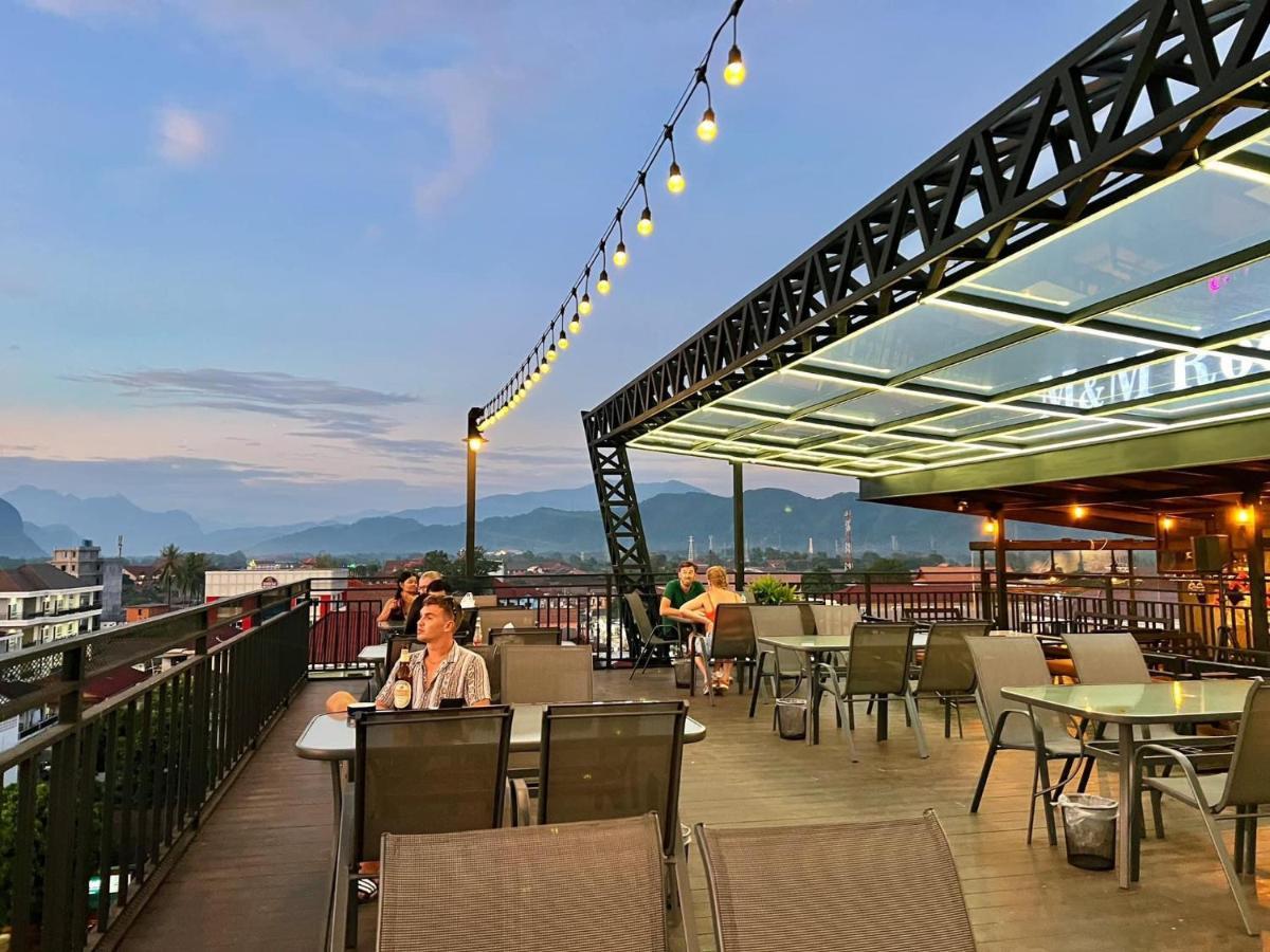 M&M Hotel Vang Vieng Eksteriør billede